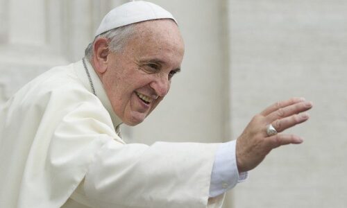 Papa Francisco: «La homosexualidad no es un delito»