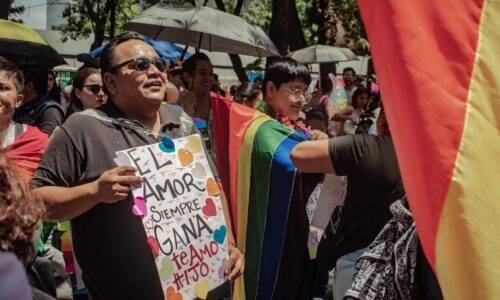 El Día del Orgullo LGBTQ+ busca visibilizar derechos de la comunidad y no solo celebrar