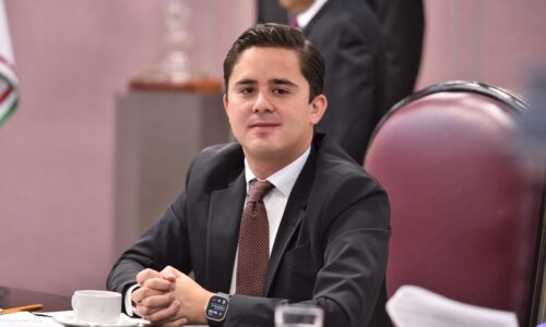 Diputado Fararoni alerta a ediles sobre usurpadores que afirman poder «limpiar» sus Cuentas Públicas ante el ORFIS Veracruz