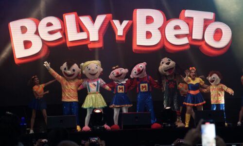Éxito total en el show de Bely y Beto en Xalapa: Dos funciones y miles de niños encantados