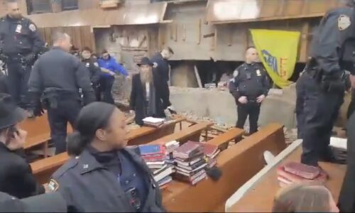 Disturbios y arrestos tras el hallazgo de túneles en una famosa sinagoga en Nueva York