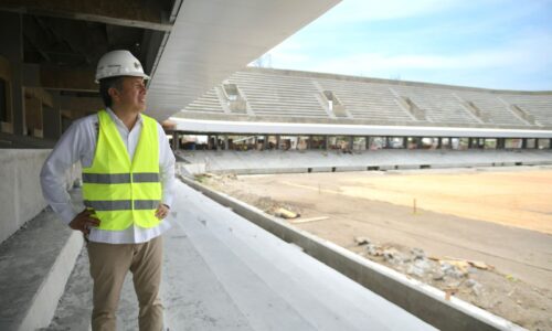 Regresará el fútbol profesional, Gobierno dará en comodato el estadio Luis “Pirata” Fuente