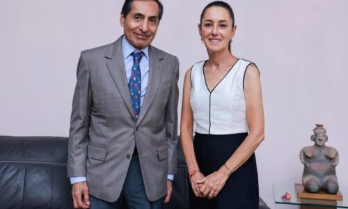 Claudia Sheinbaum ratifica la línea económica presentada por Rogelio Ramírez de la O