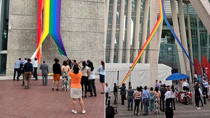 La bandera LGBT+ vuelve a ondear en Infonavit tras acto de vandalismo