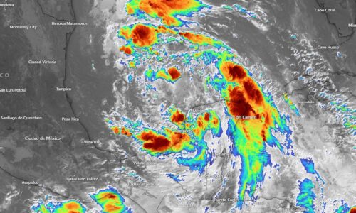 El potencial ciclón tropical Uno se localiza a 260 km al oeste-noroeste de Celestún, Yucatán