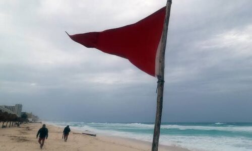 Huracán Beryl tocará tierra en Quintana Roo la madrugada del viernes
